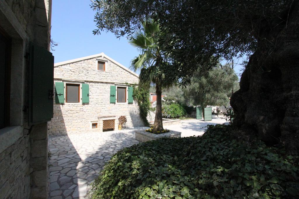 Kiparissi Villa Kourtaíïka Kültér fotó